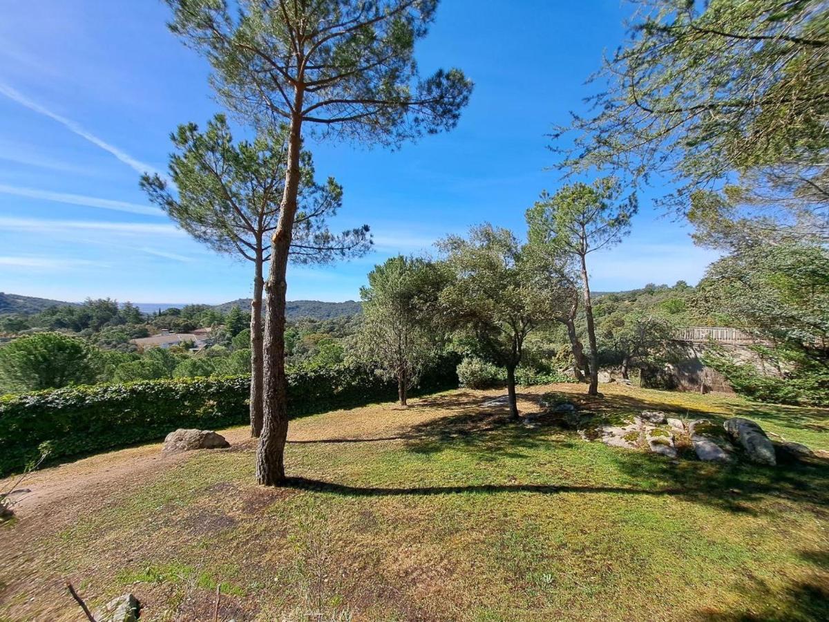 Chalet Con Piscina En Torrelodones Εξωτερικό φωτογραφία