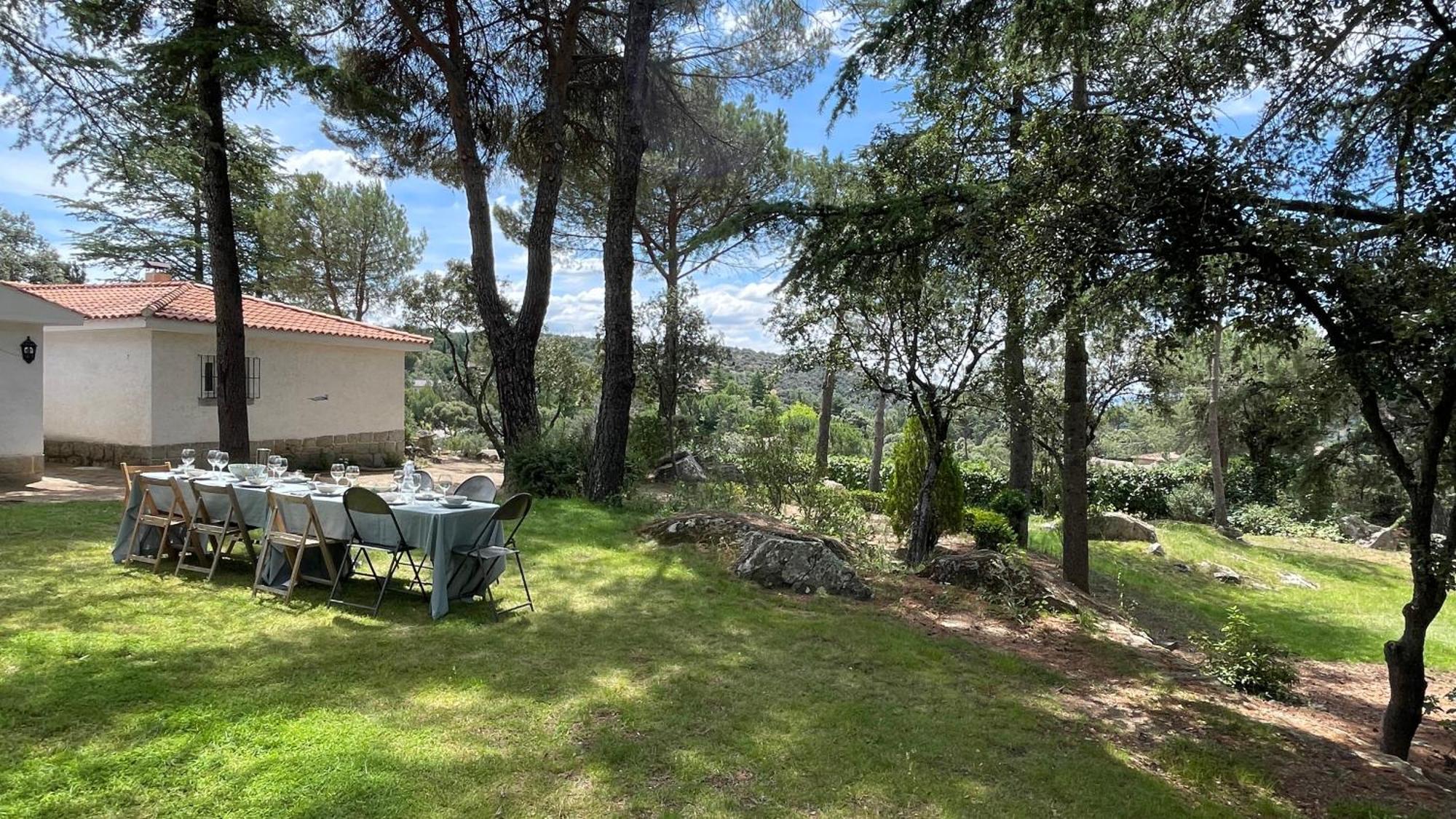 Chalet Con Piscina En Torrelodones Εξωτερικό φωτογραφία