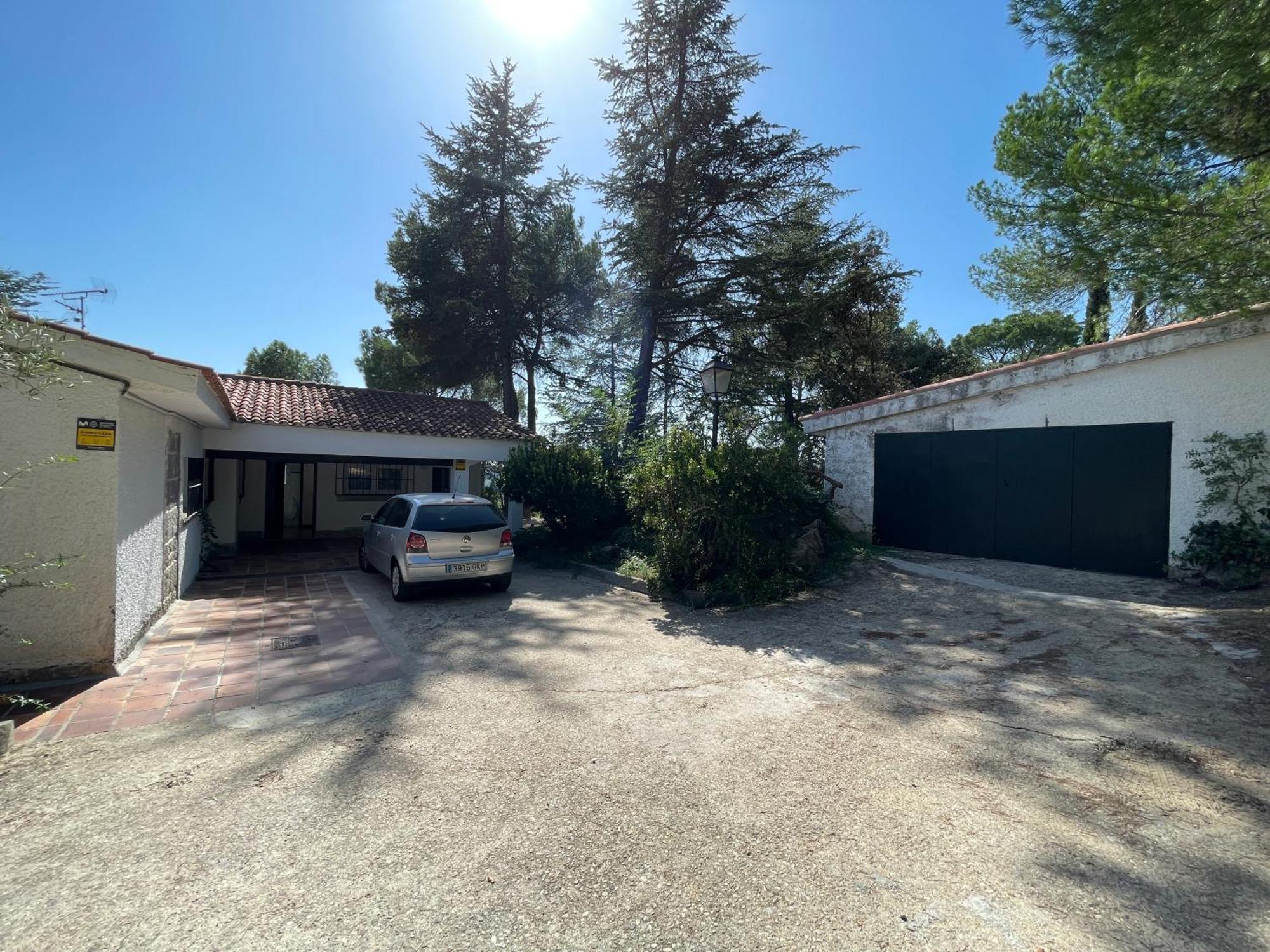 Chalet Con Piscina En Torrelodones Εξωτερικό φωτογραφία