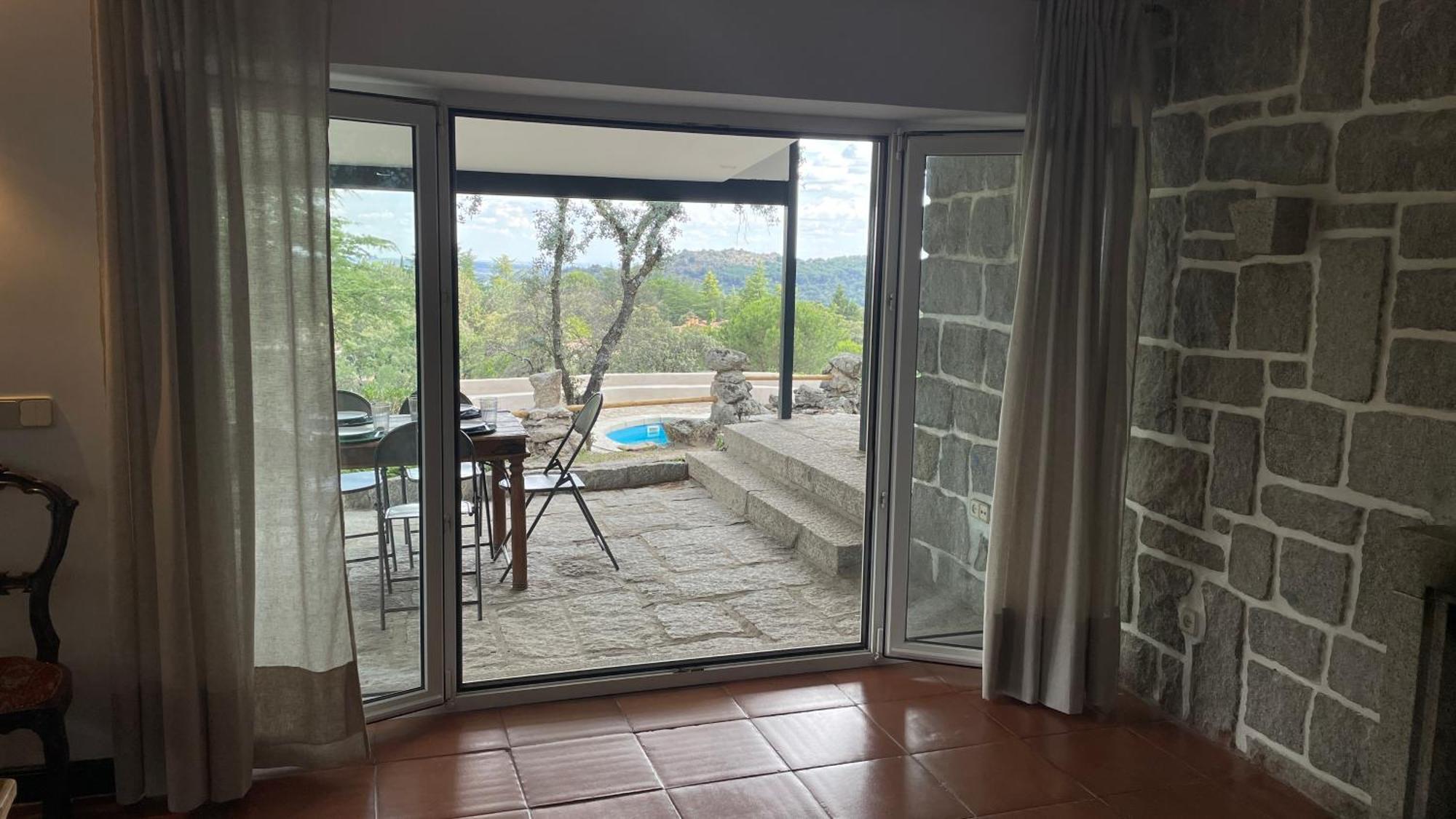 Chalet Con Piscina En Torrelodones Εξωτερικό φωτογραφία
