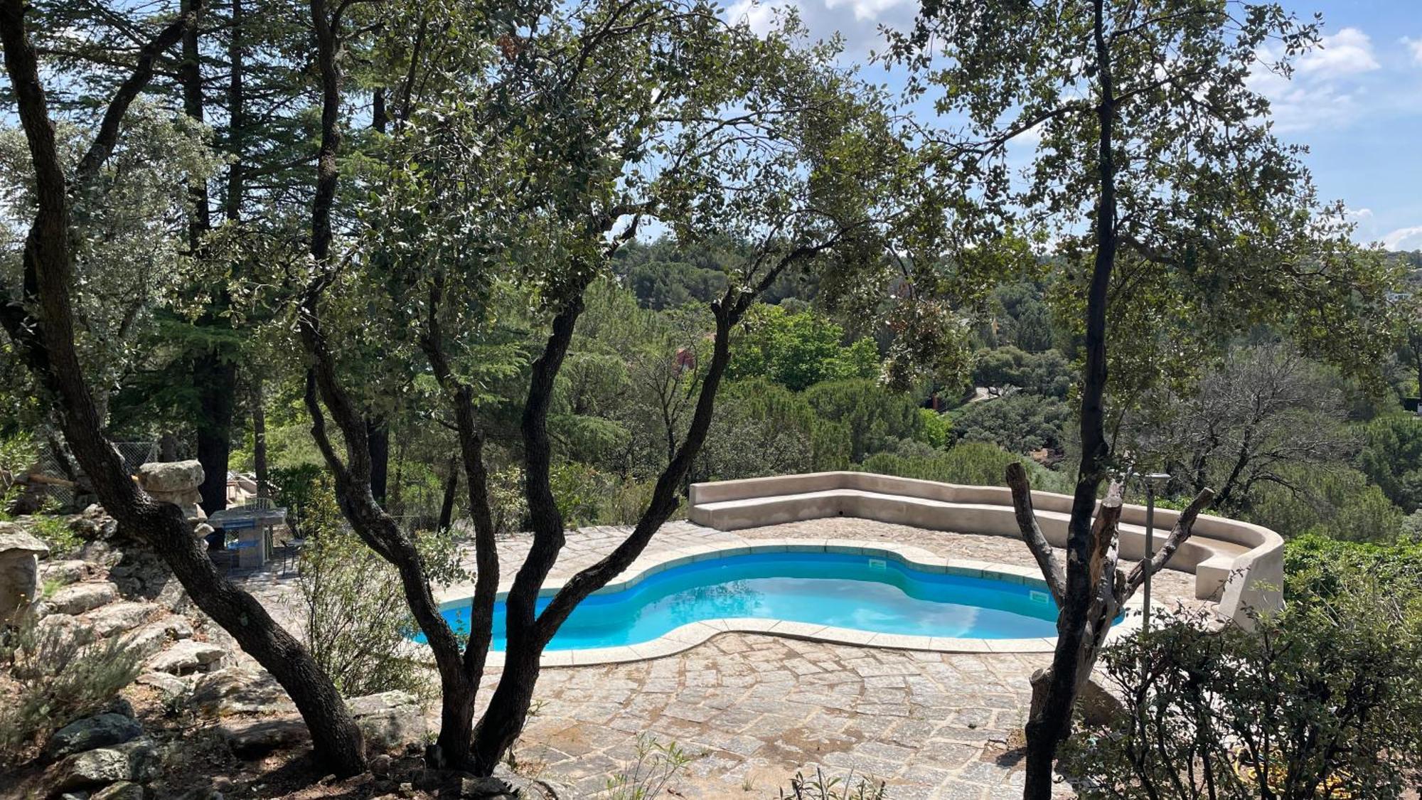 Chalet Con Piscina En Torrelodones Εξωτερικό φωτογραφία