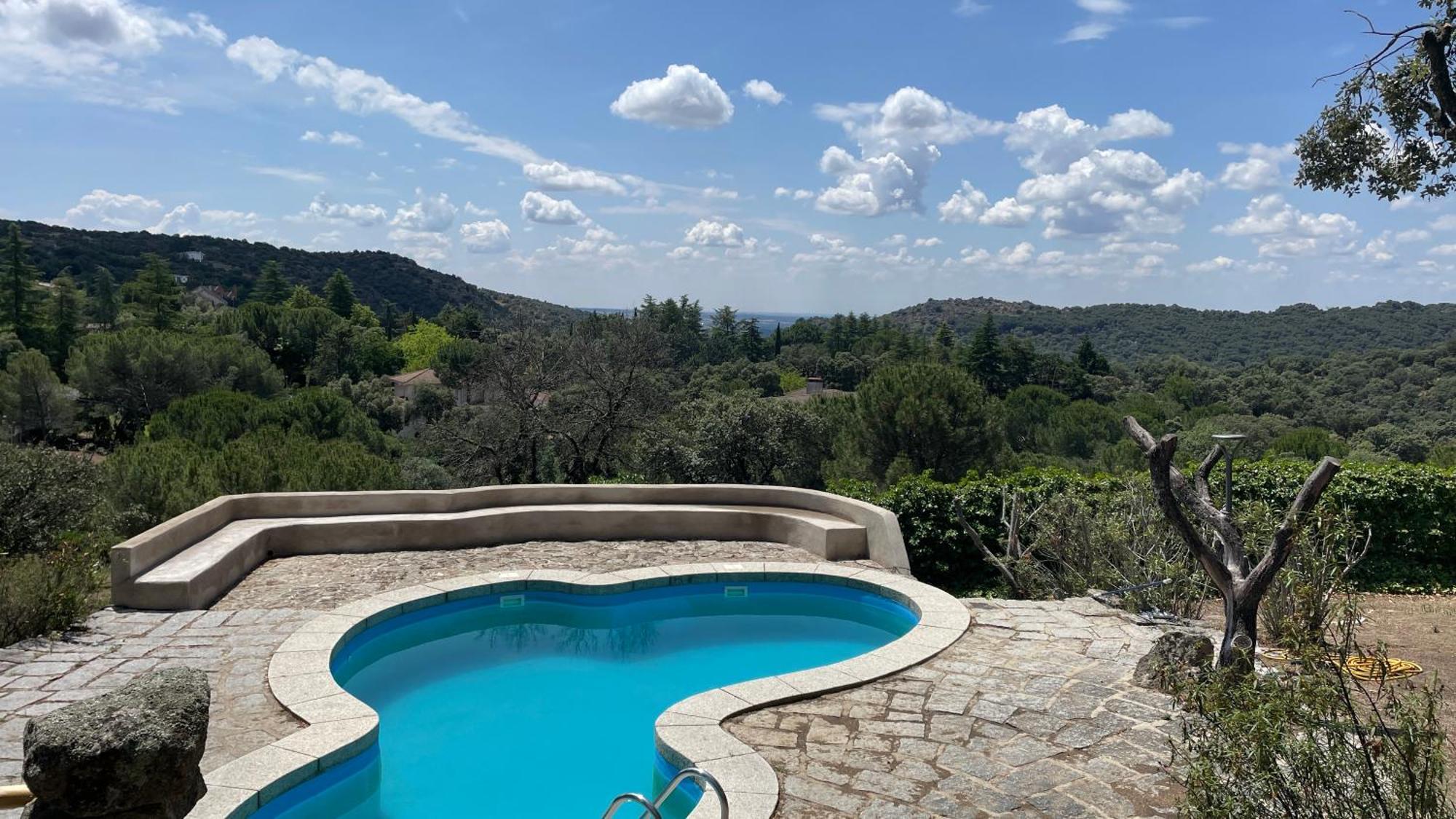 Chalet Con Piscina En Torrelodones Εξωτερικό φωτογραφία